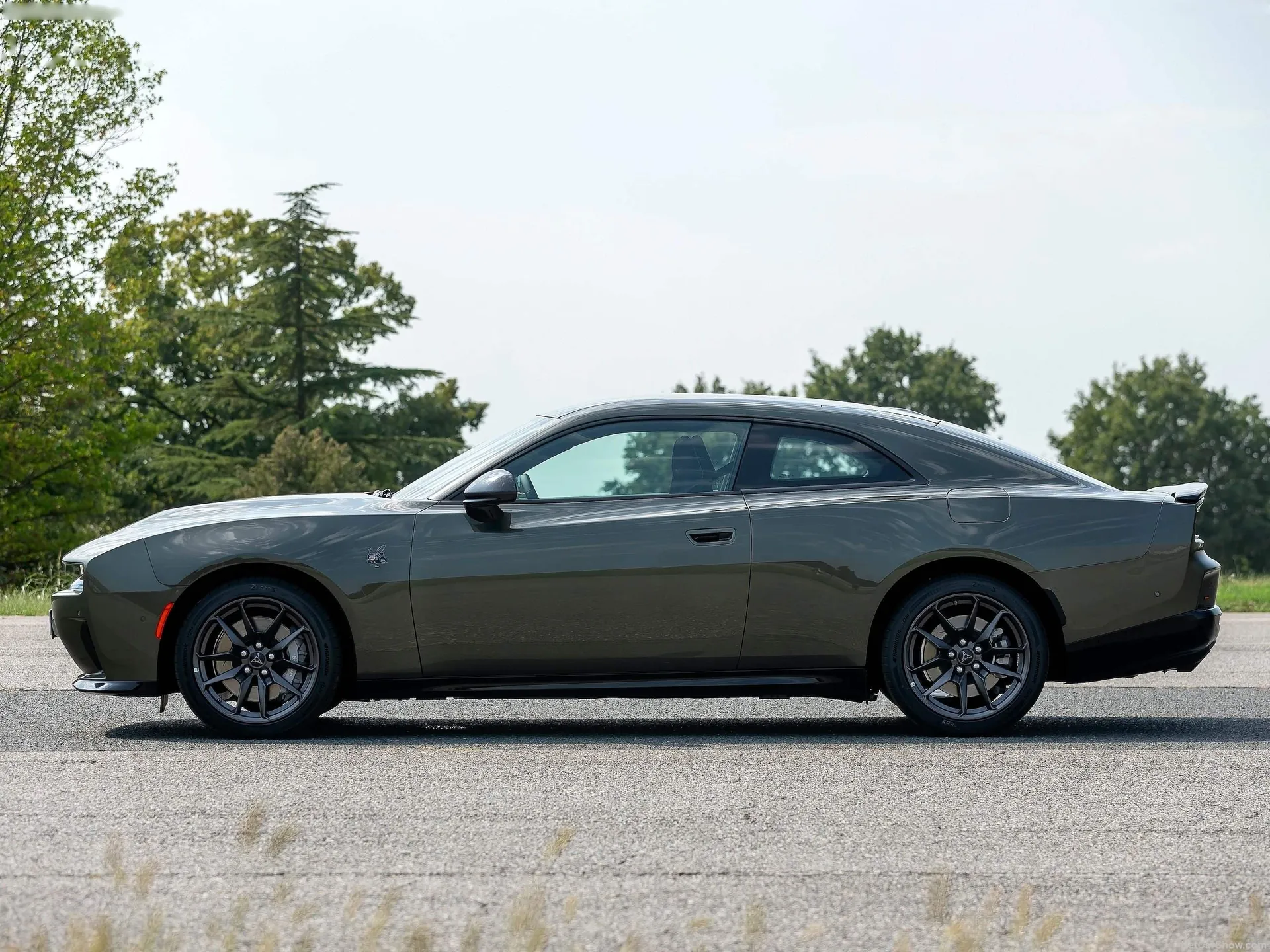 Dodge Charger Sixpack [EU] (2027) – boční profil
