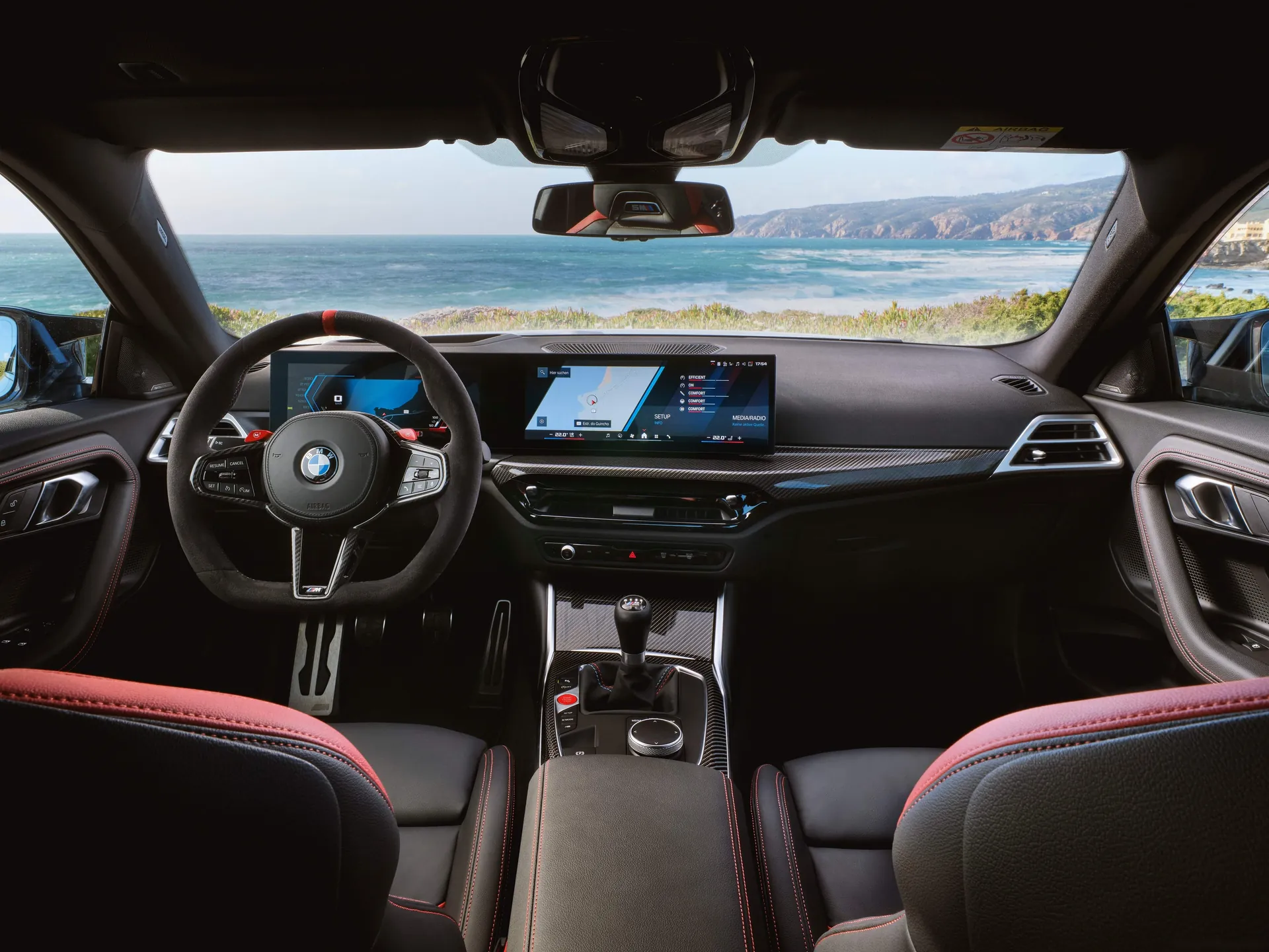 BMW M2 (2025) – interiér