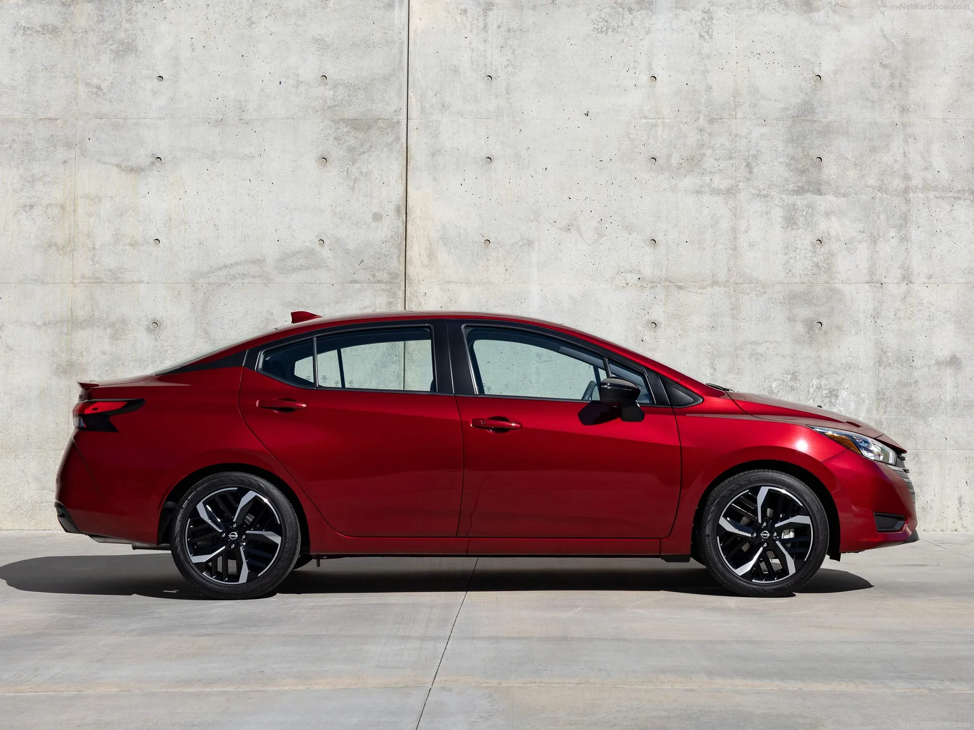 Nissan Versa (2023) - Side Profile