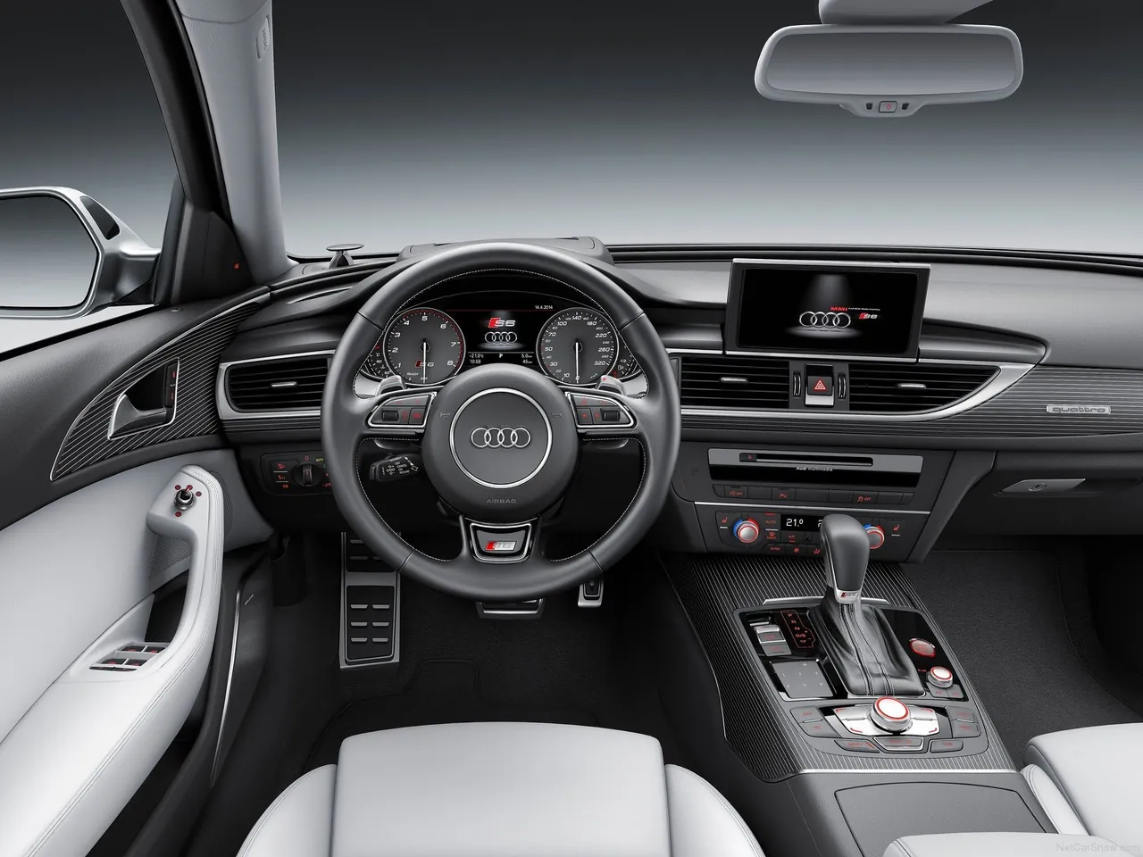Audi S6 Avant (2015) – interiér