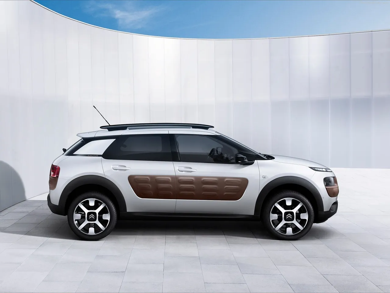 Citroen C4 Cactus (2015) – boční profil