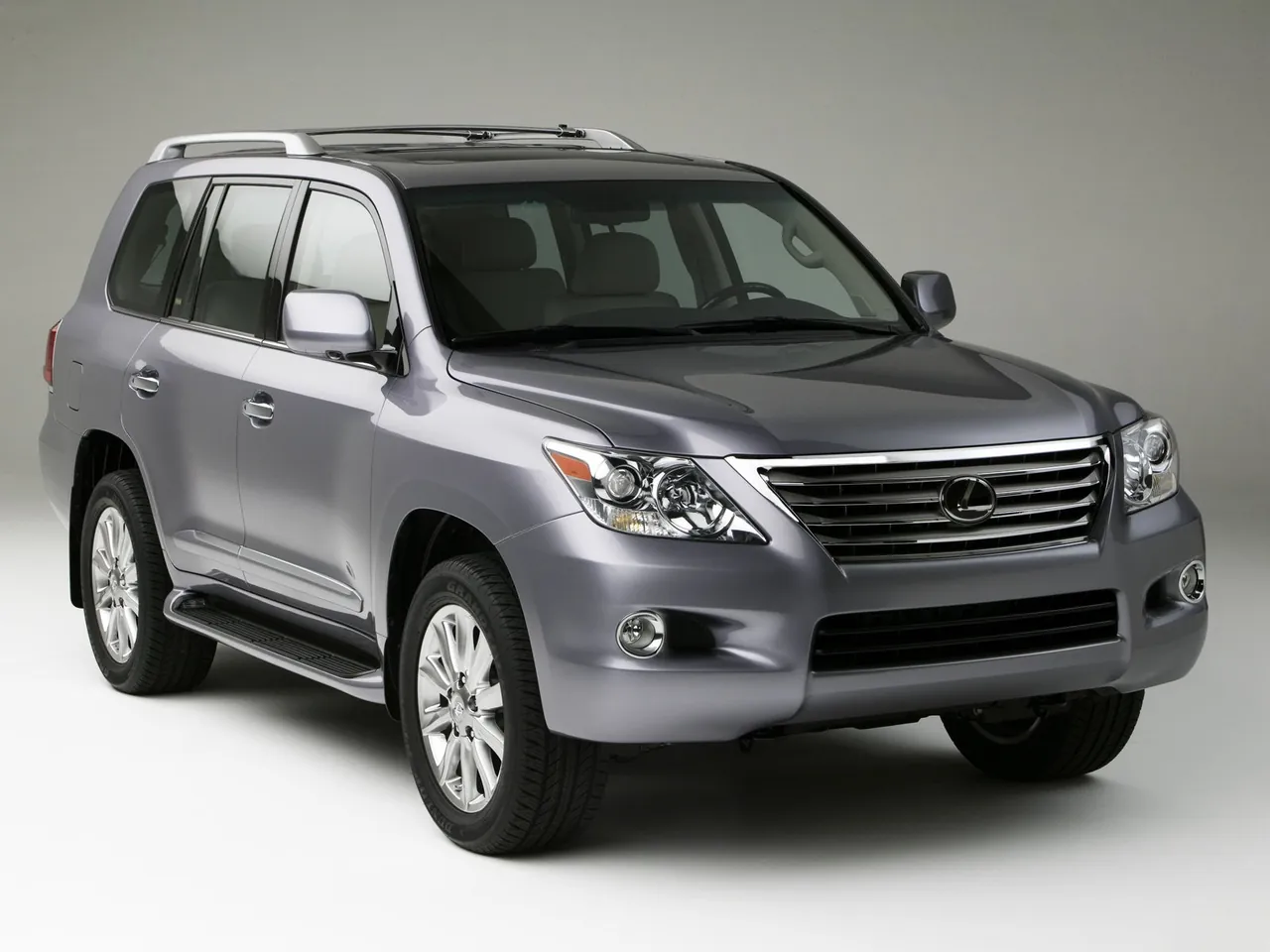 Lexus LX 570 (2008)