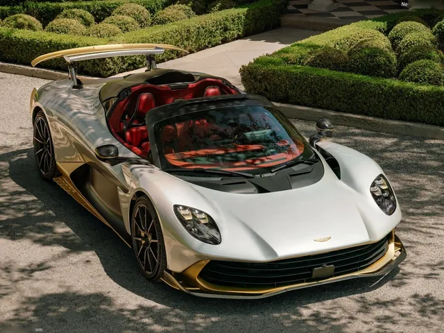 Aston Martin Valhalla Spider (2028)
