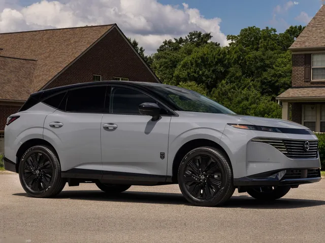 Nissan Murano Dark Armor (2027)