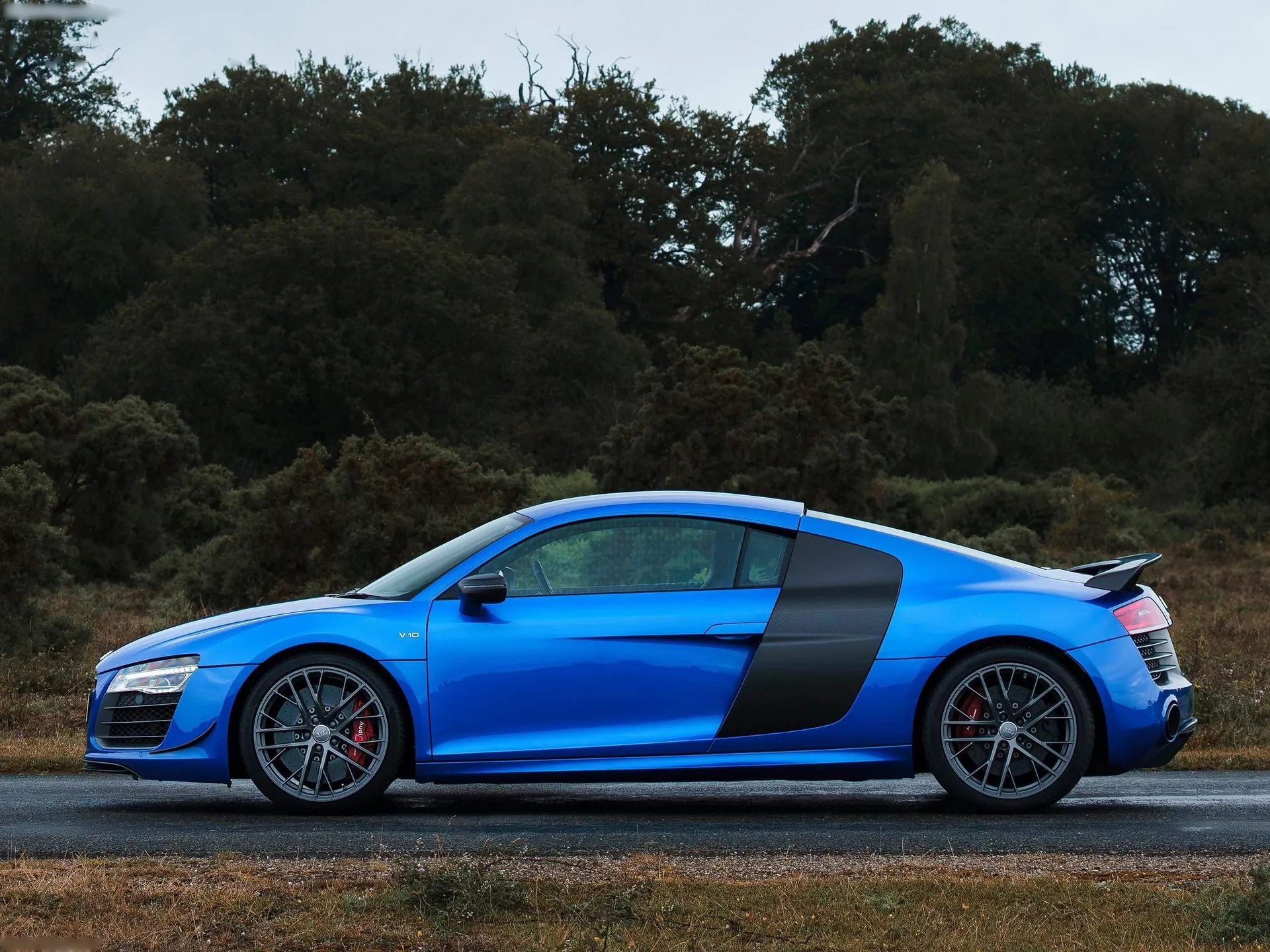 Audi R8 LMX [UK] (2015) – boční profil