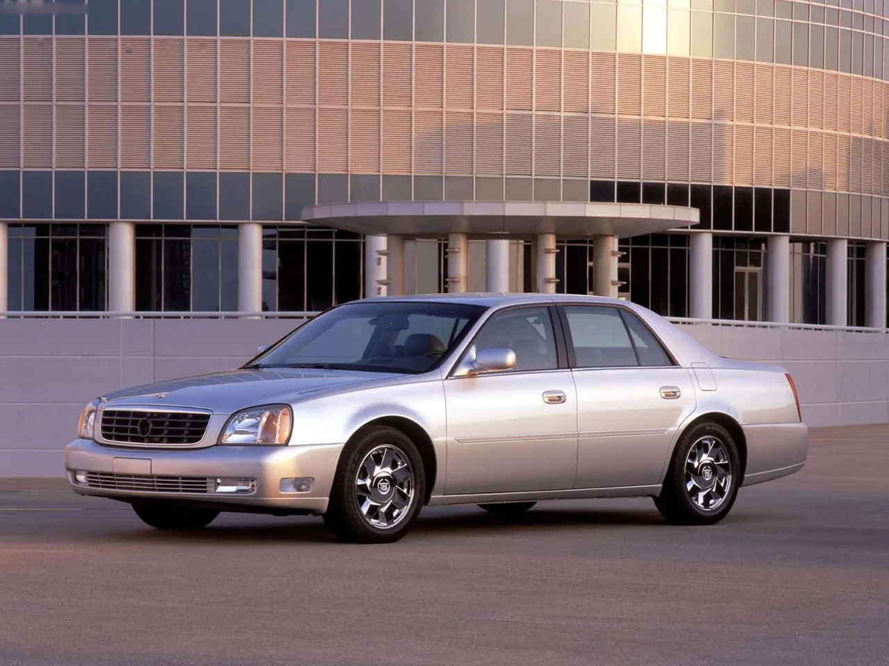 Cadillac DeVille (2002)