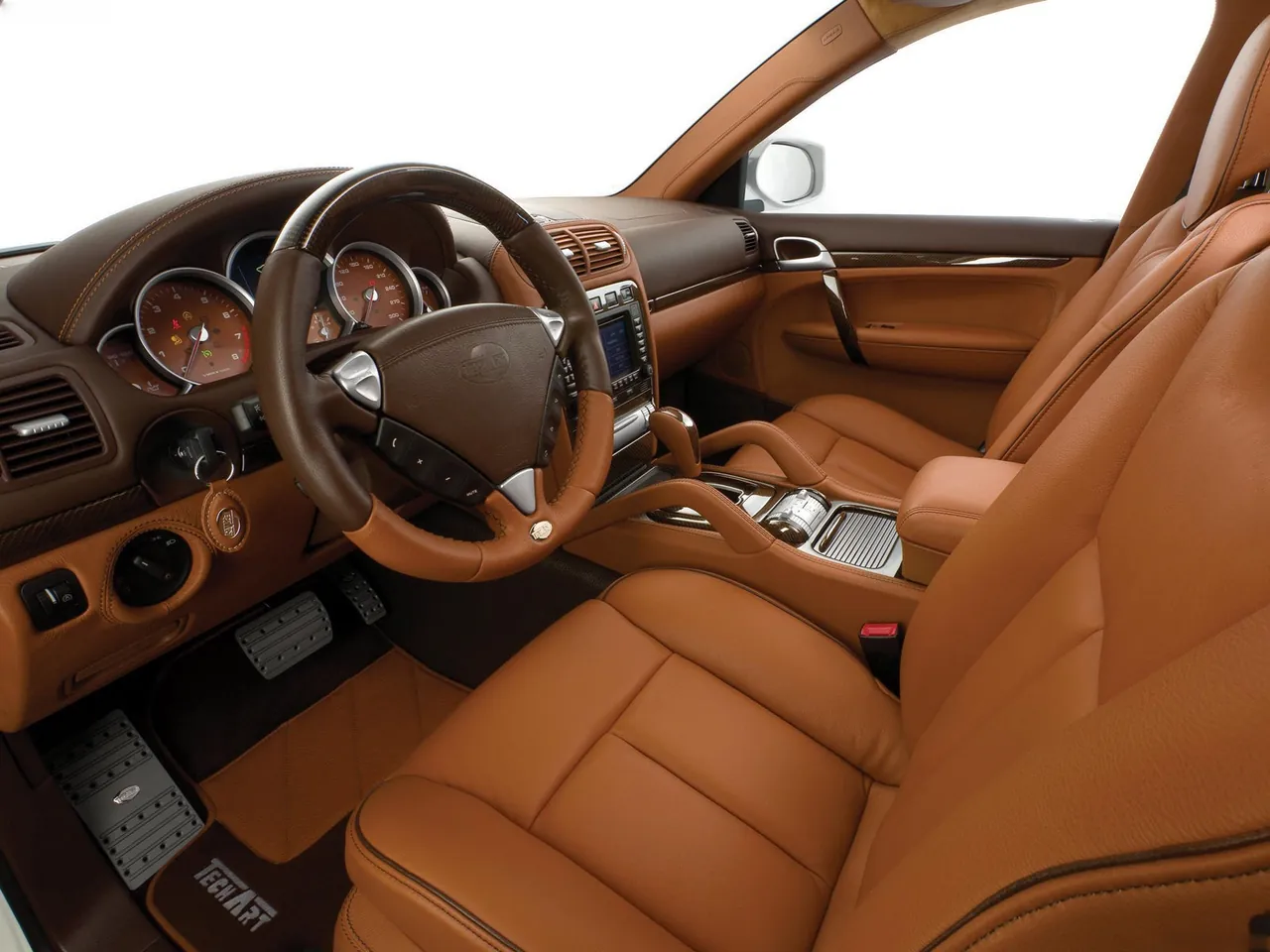 TechArt Porsche Cayenne Magnum (2008) – interiér