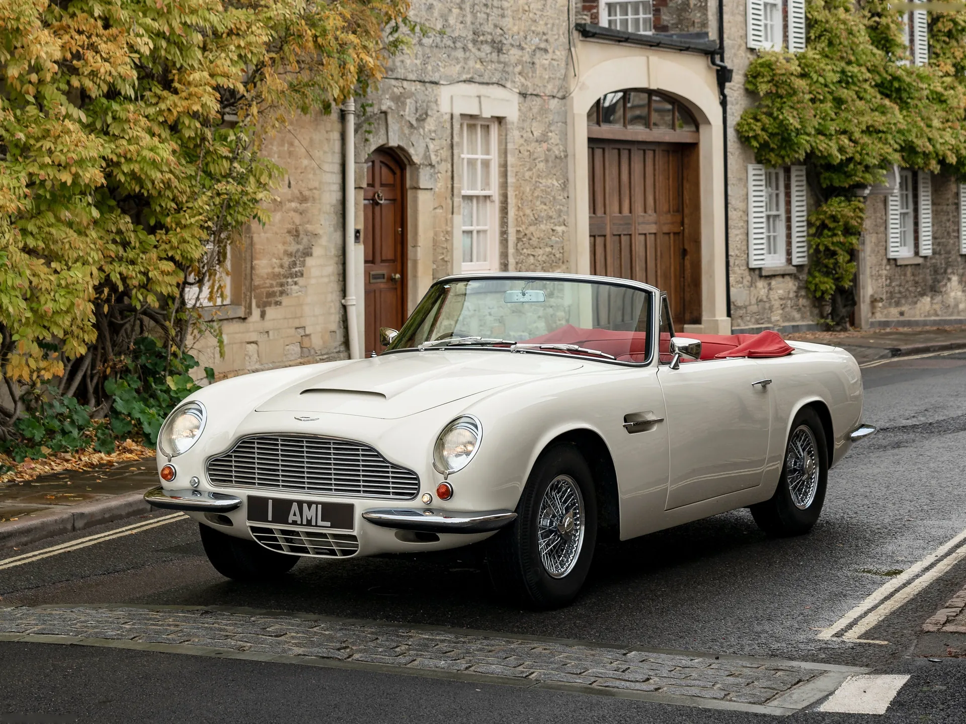 Aston Martin Heritage EV Concept (2018)