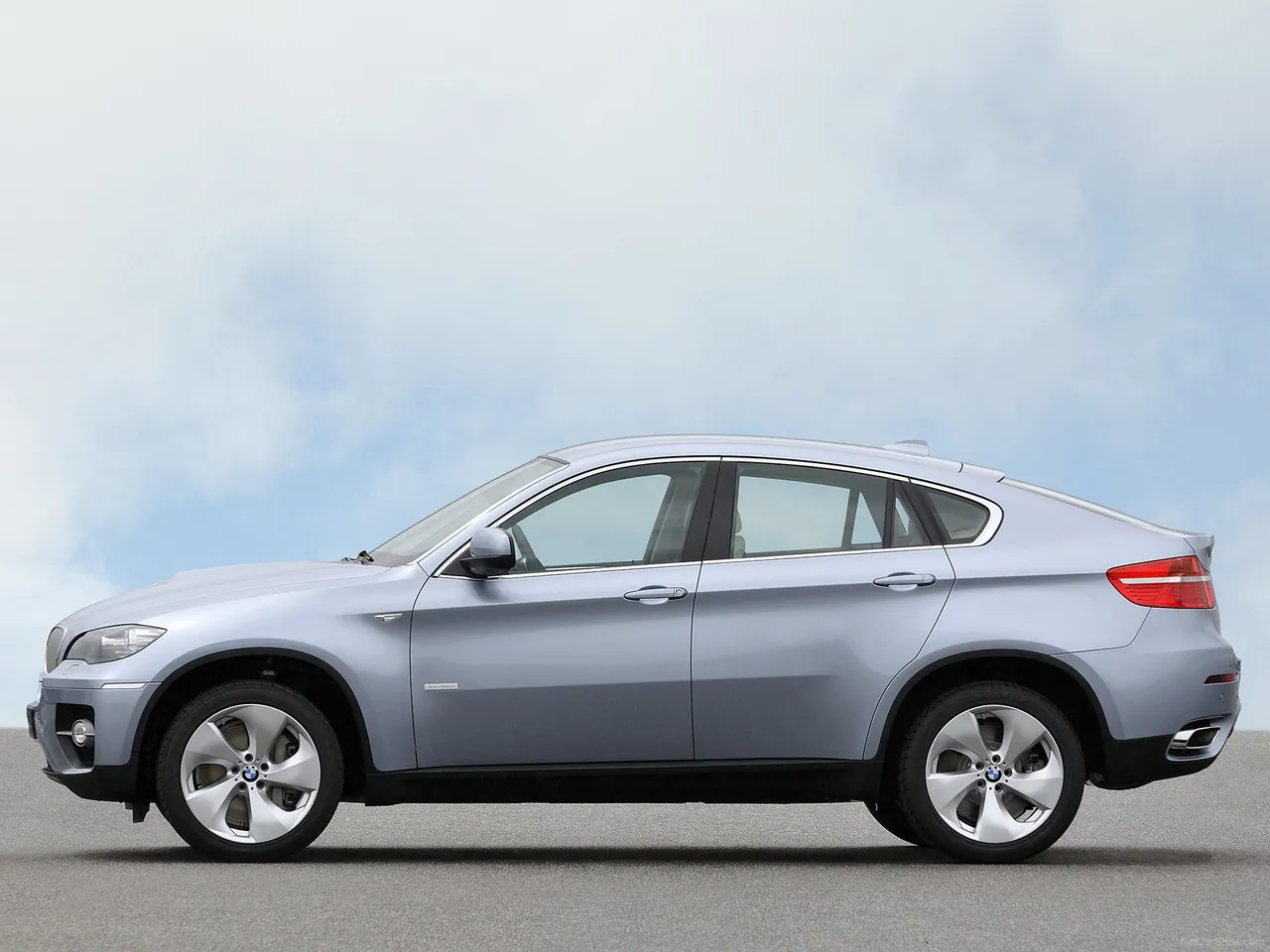 BMW X6 ActiveHybrid (2010) – boční profil