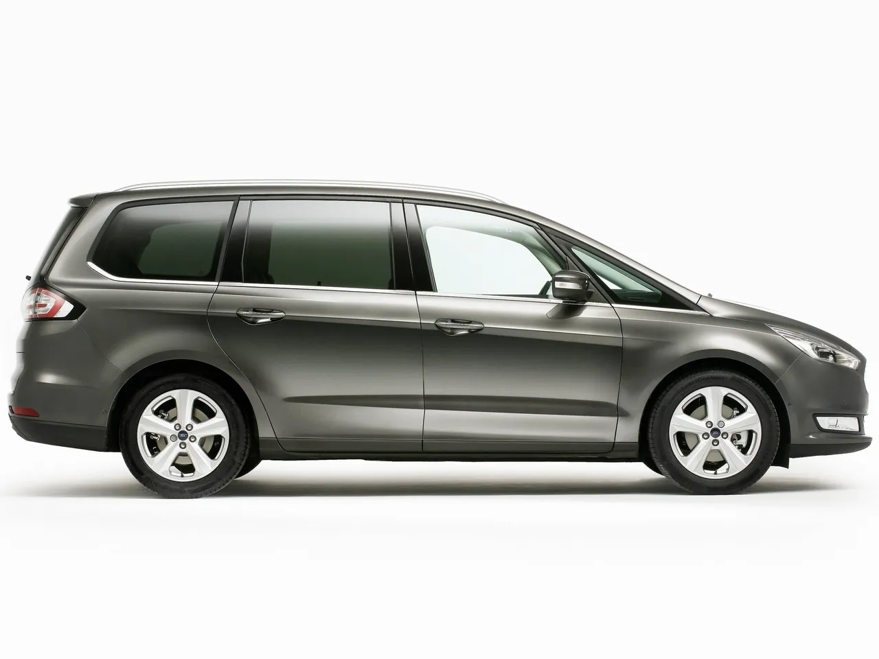 Ford Galaxy (2016) – boční profil