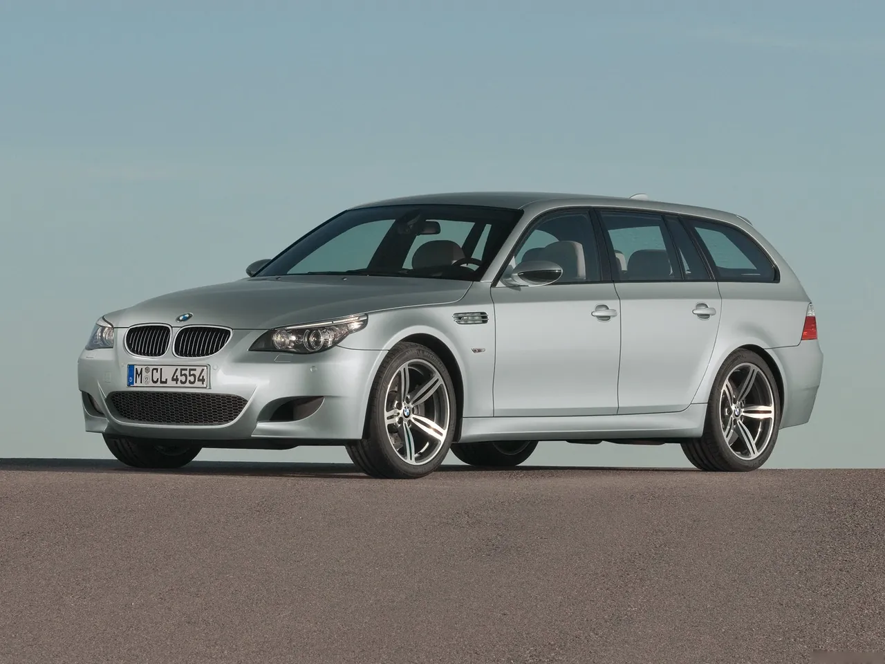 BMW M5 Touring (2008)