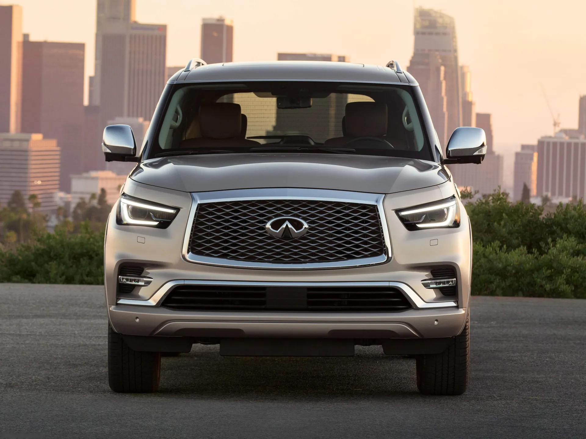 Infiniti QX80 (2018) – zepředu