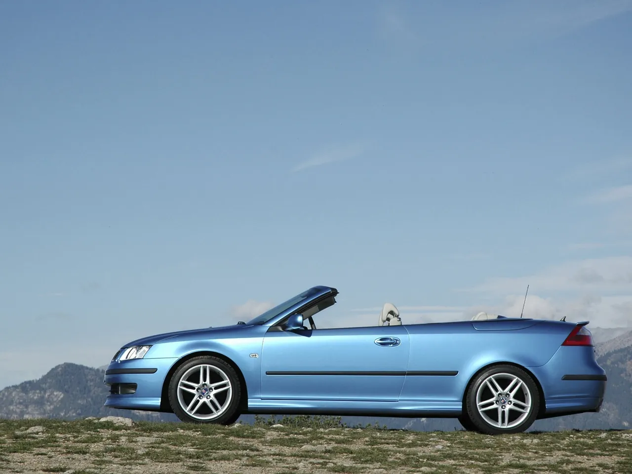 Saab 9-3 Convertible 20 Years Edition (2006) – boční profil