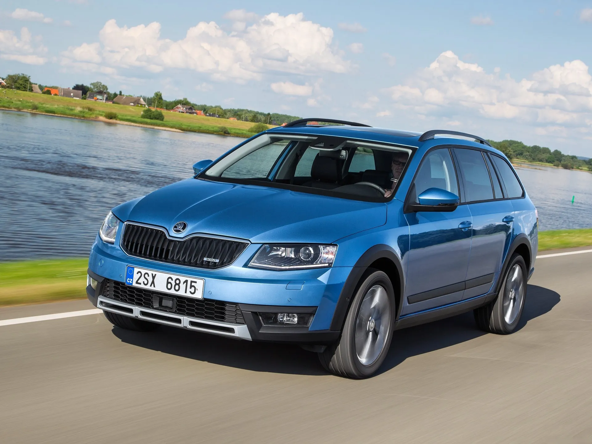 Skoda Octavia Scout (2015)