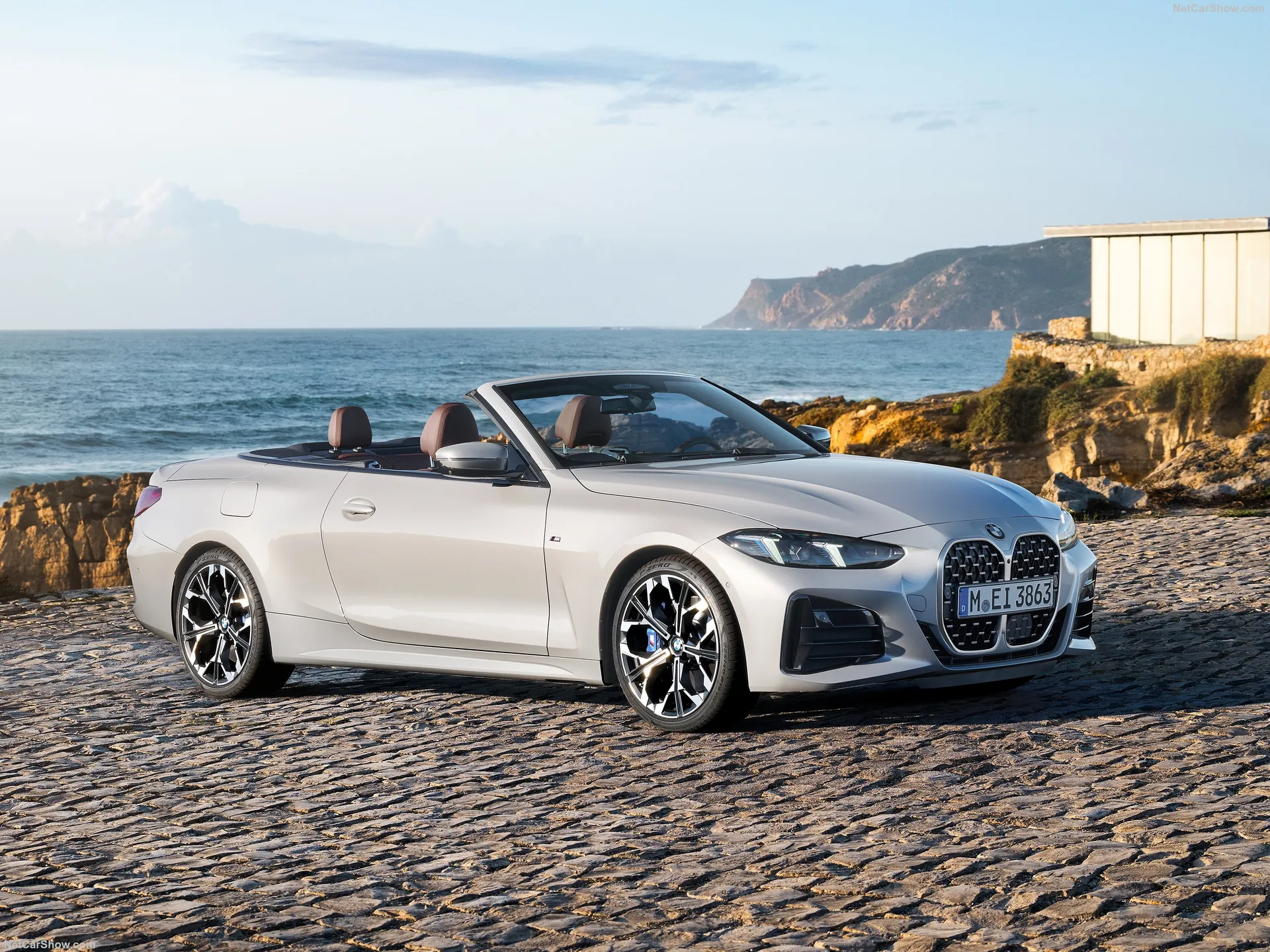 BMW 4-Series Convertible (2025)