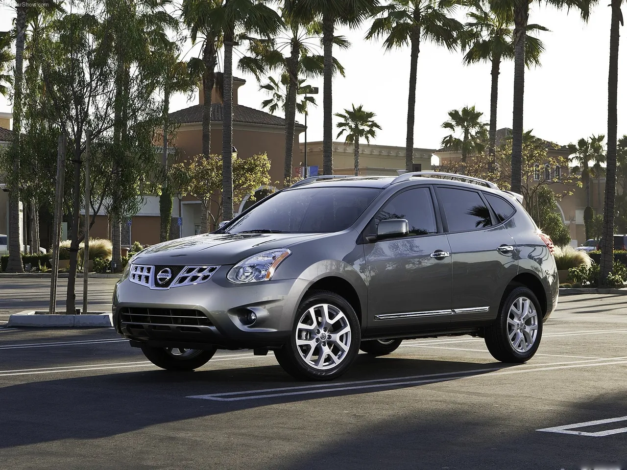 Nissan Rogue (2011)