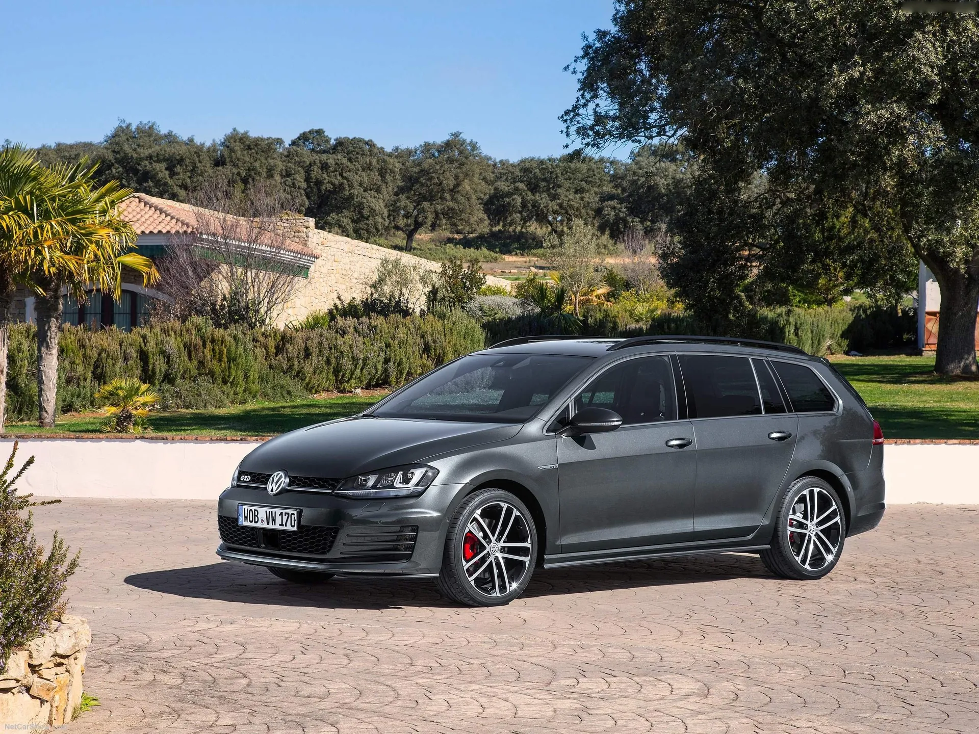 Volkswagen Golf GTD Variant (2015)