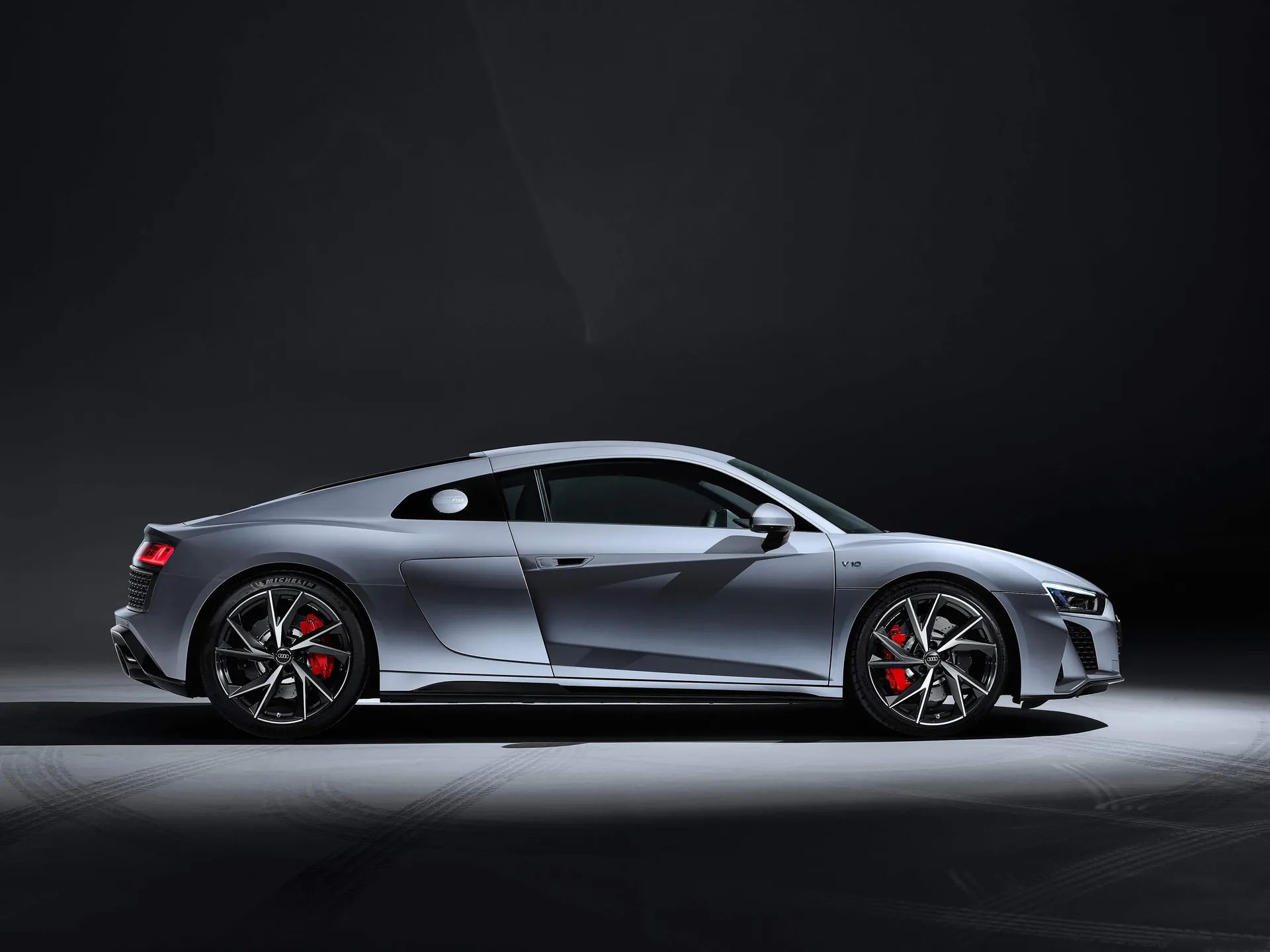 Audi R8 V10 RWD (2020) - Side Profile