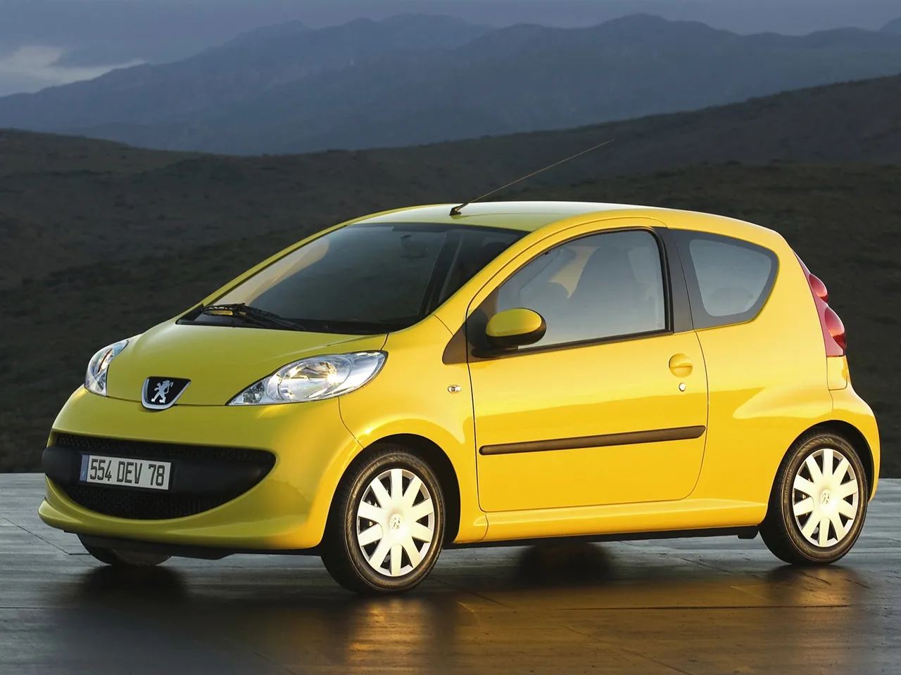 Peugeot 107 (2005)