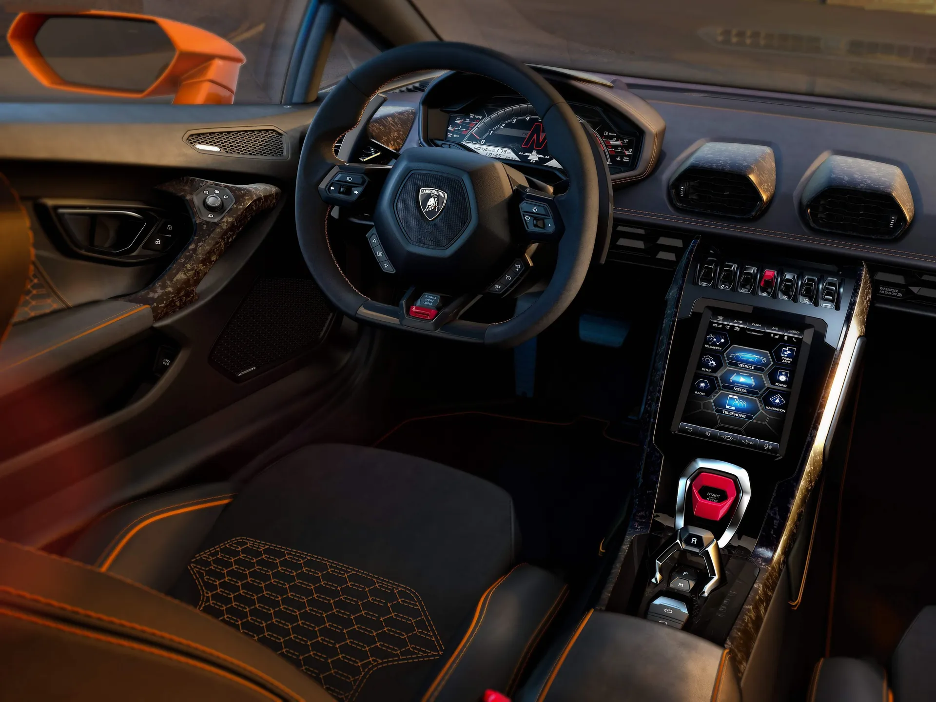 Lamborghini Huracan Evo (2019) – interiér