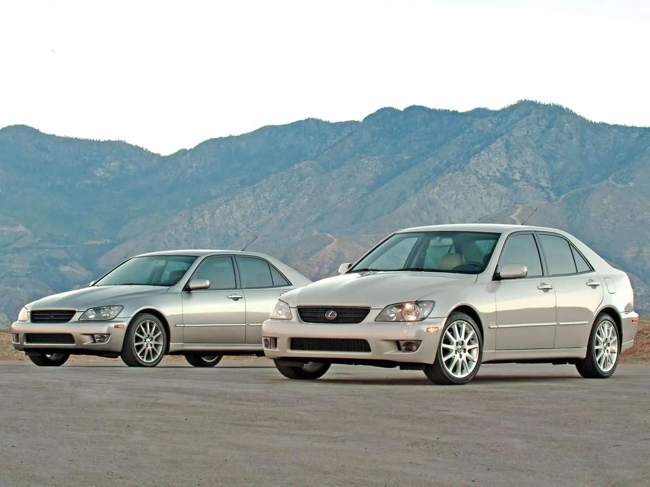 Lexus IS300 SportDesign Edition (2004)