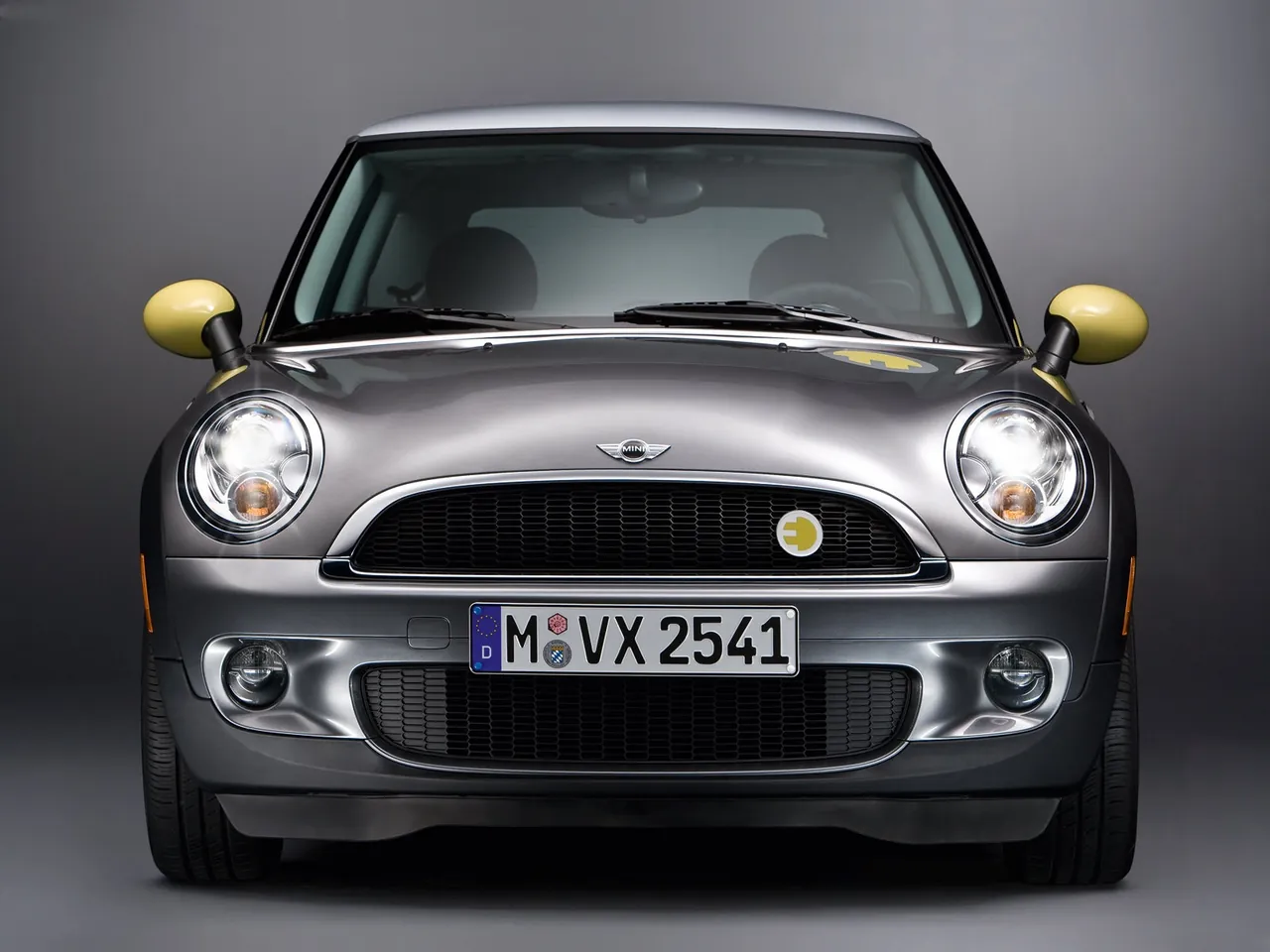 Mini E (2010) – zepředu