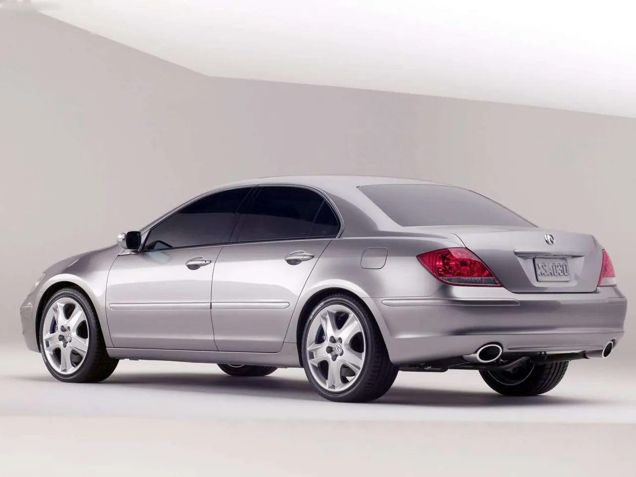 Acura RL Prototype (2004) - Rear Three-Quarter