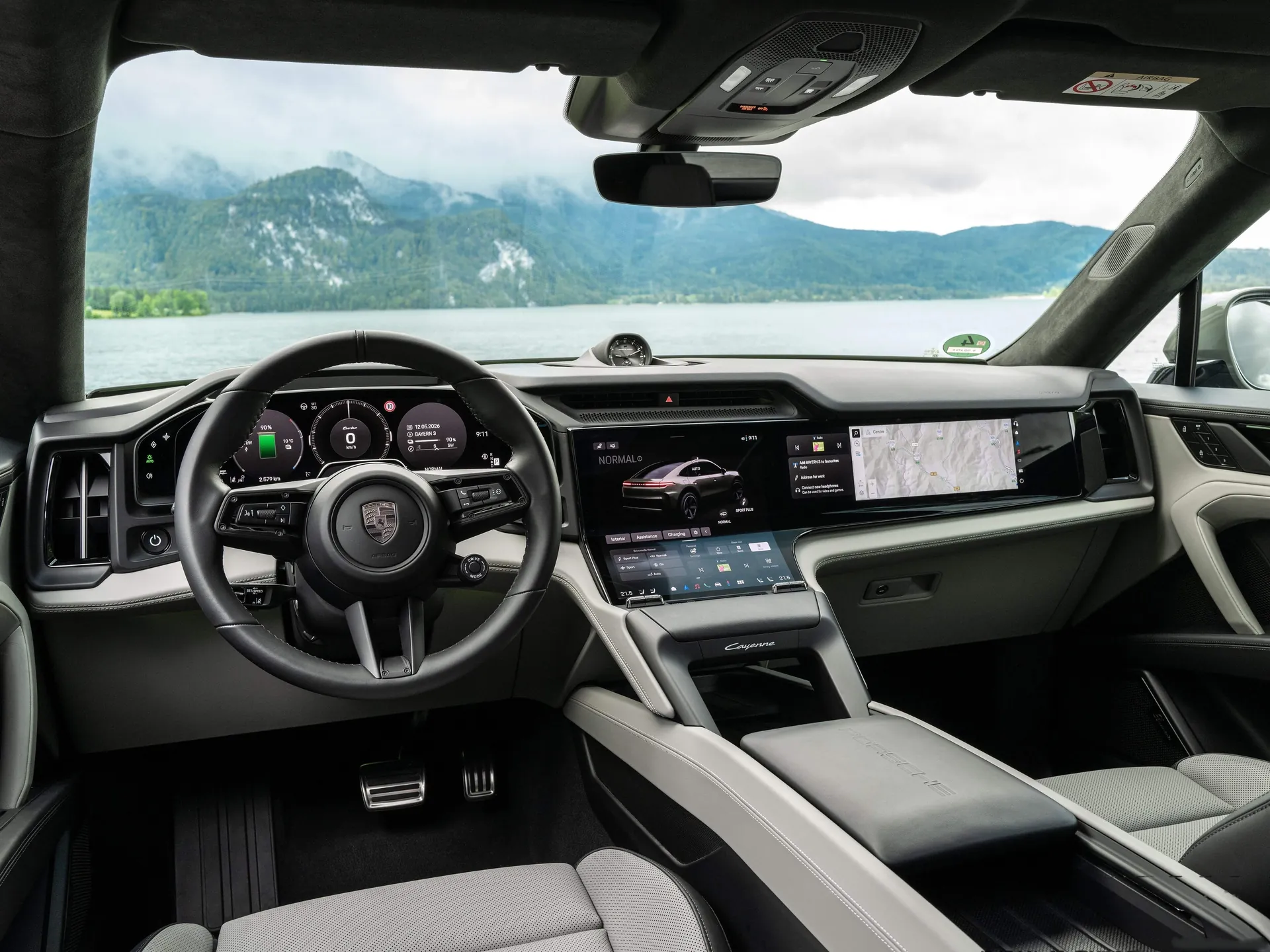 Porsche Cayenne Turbo Coupe Electric (2027) – interiér