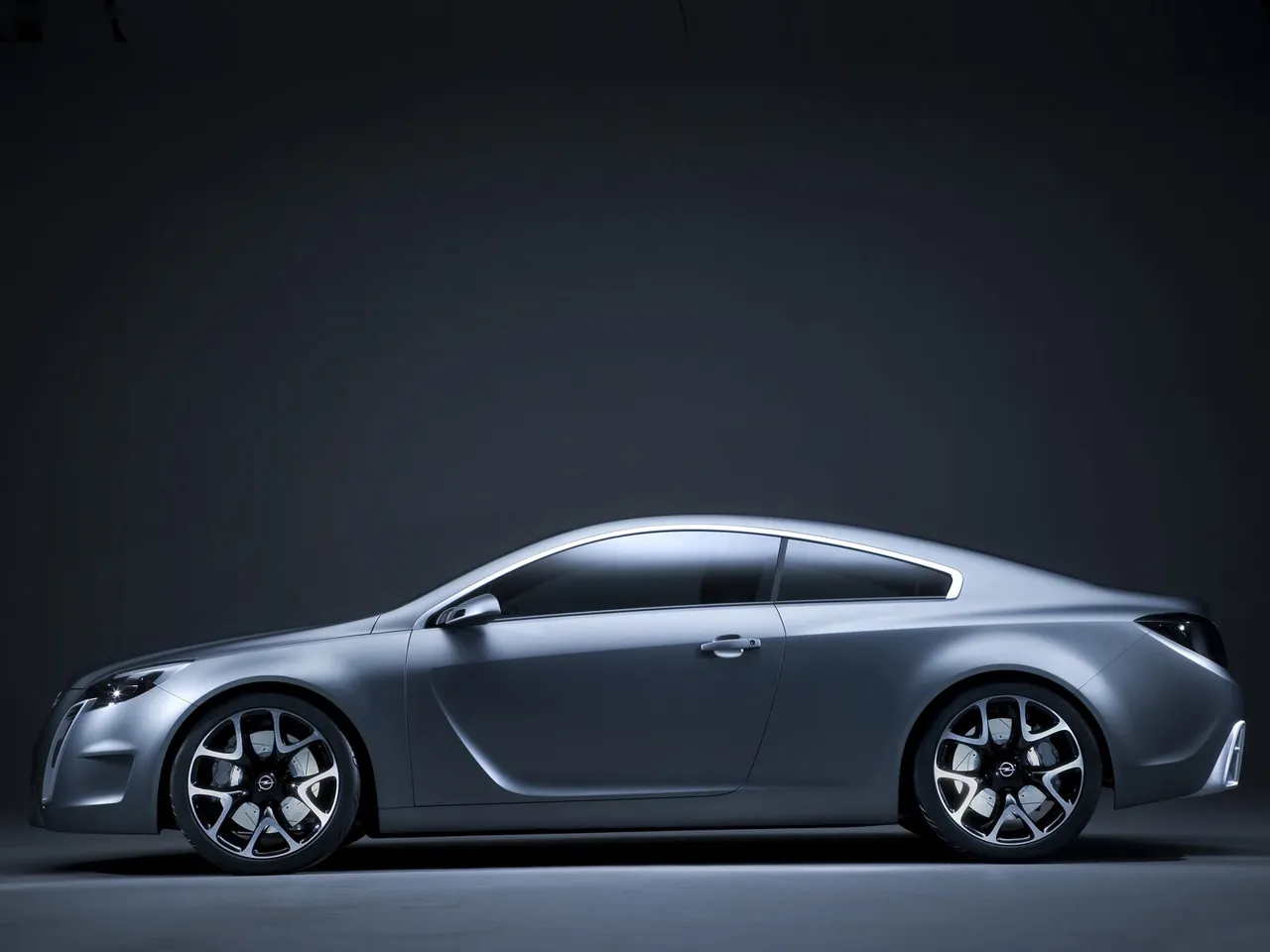 Opel GTC Concept (2007) – boční profil