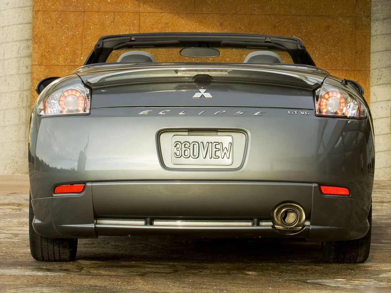 Mitsubishi Eclipse Spyder (2007) - Rear