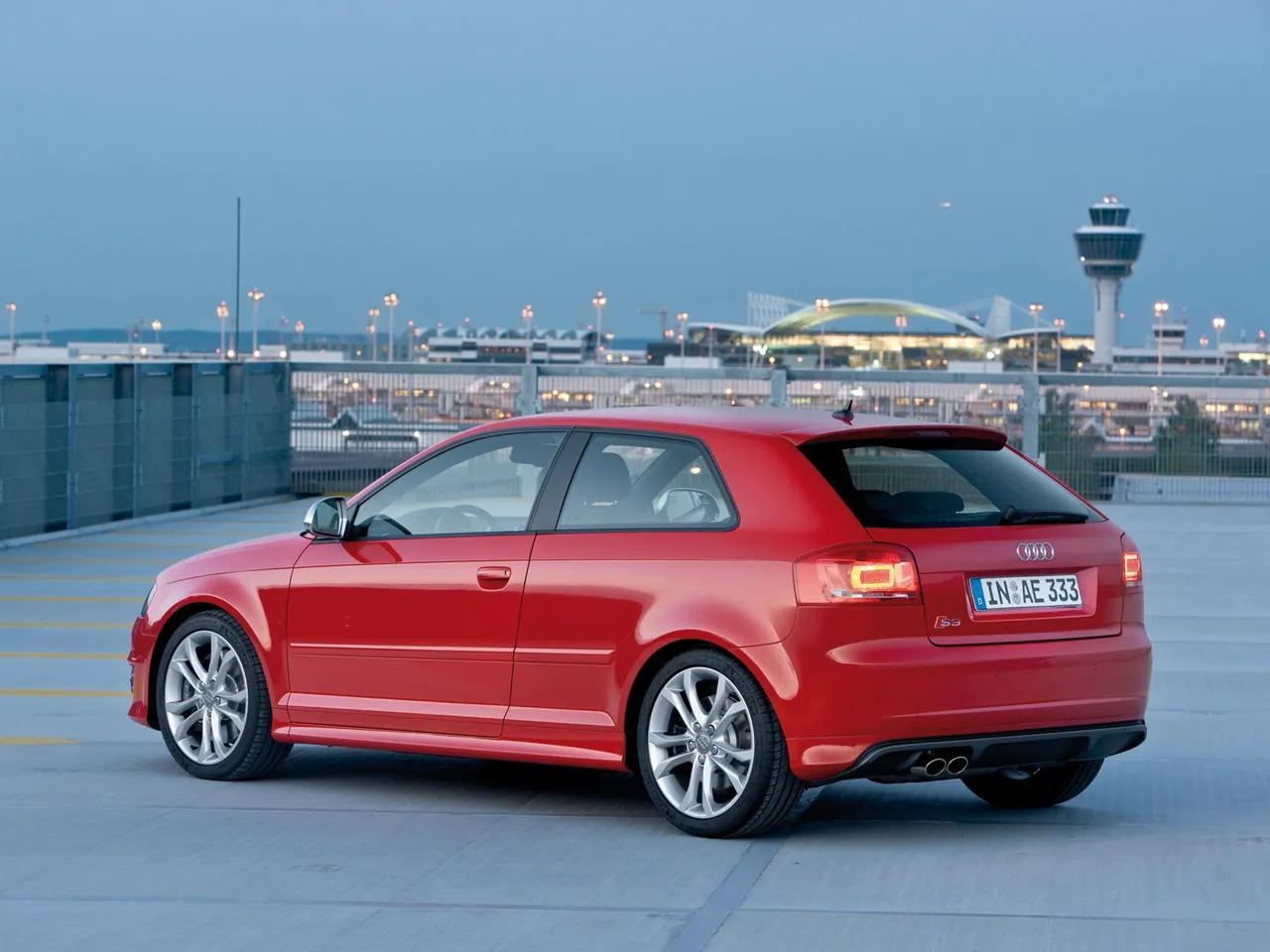 Audi S3 (2009) – zadní tříčtvrteční pohled