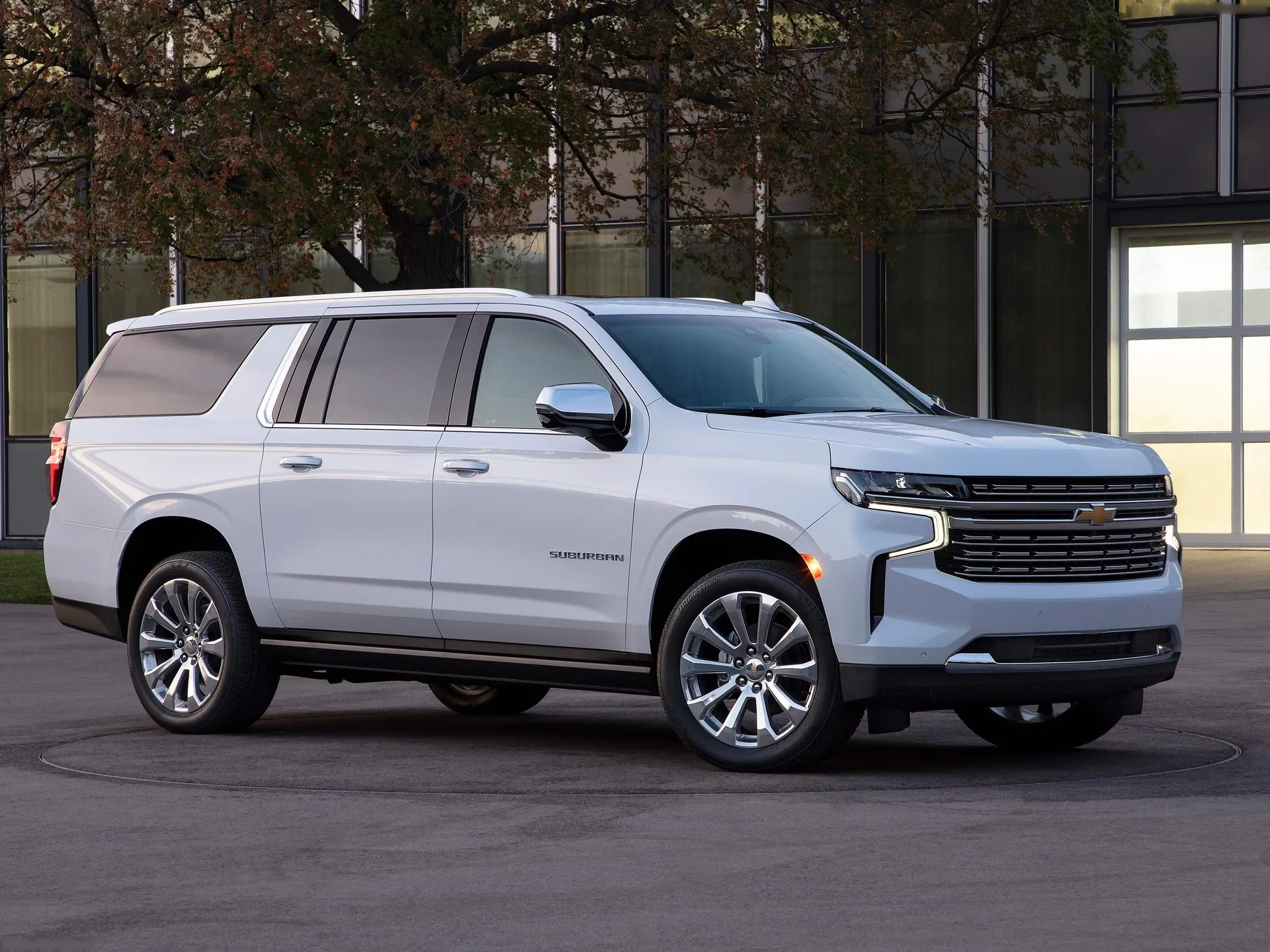 Chevrolet Suburban (2021)