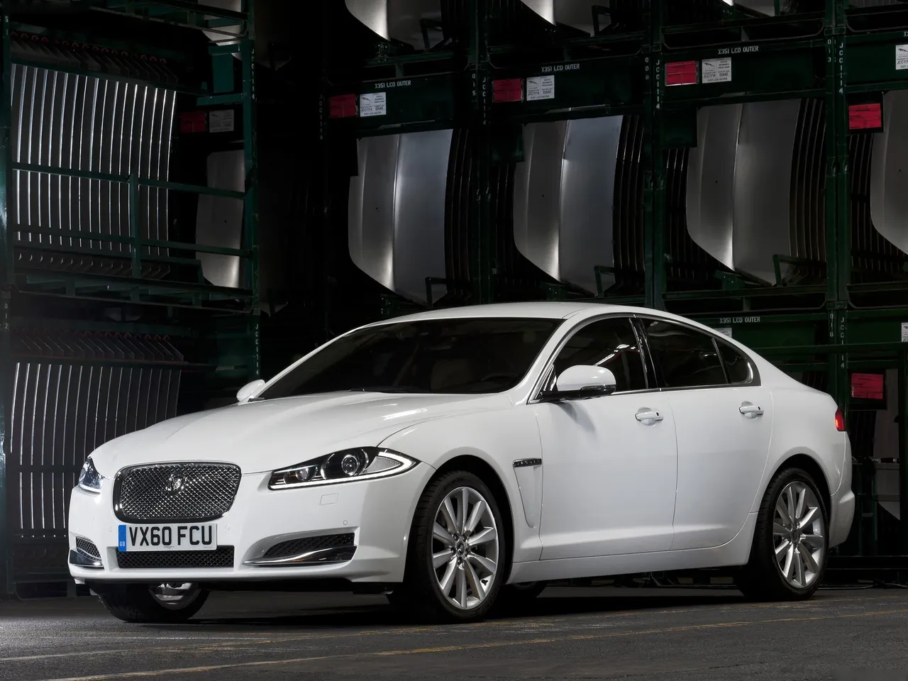 Jaguar XF (2012)