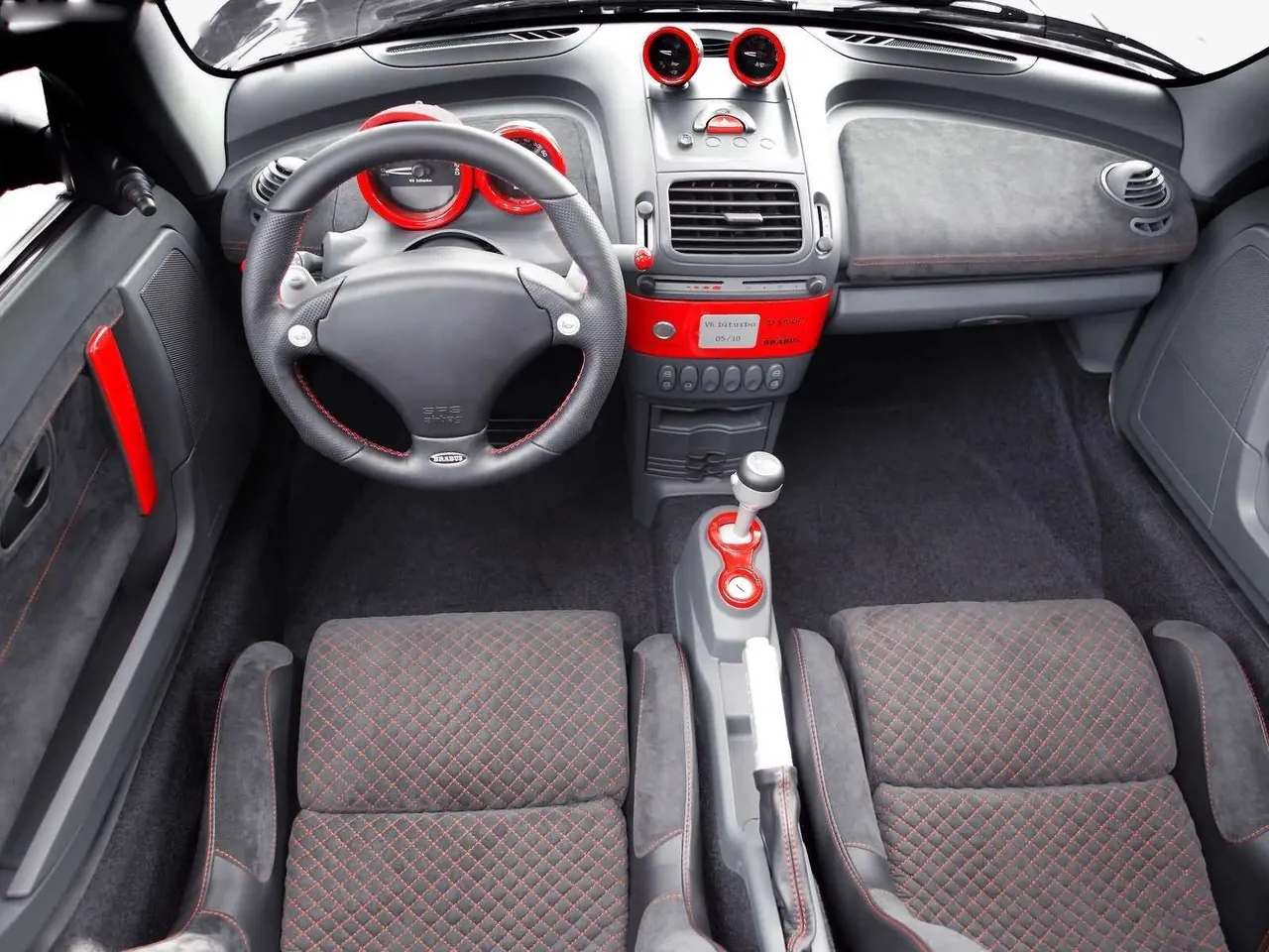 Brabus Smart Roadster Coupe V6 biturbo (2003) – interiér