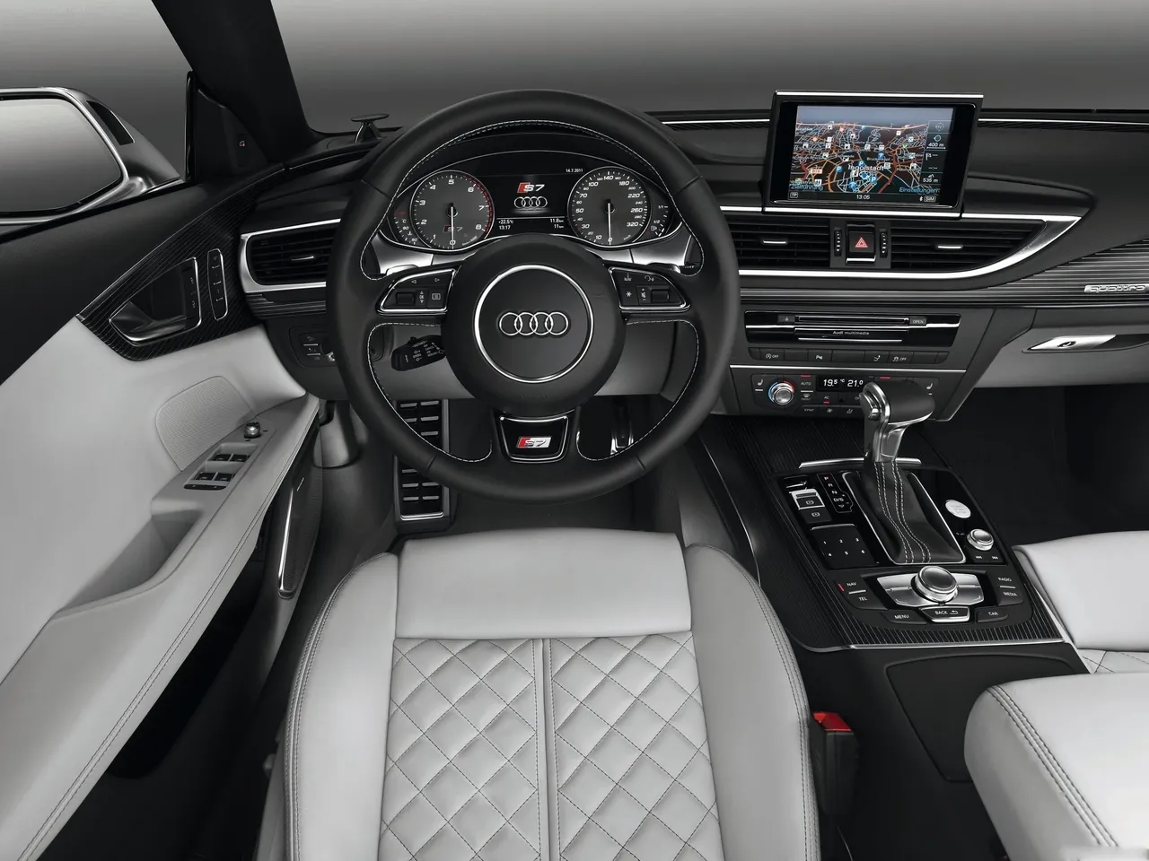 Audi S7 Sportback (2013) – interiér