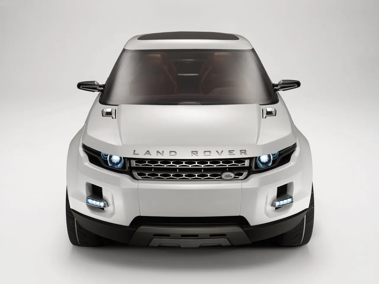 Land Rover LRX Concept (2008) - Front