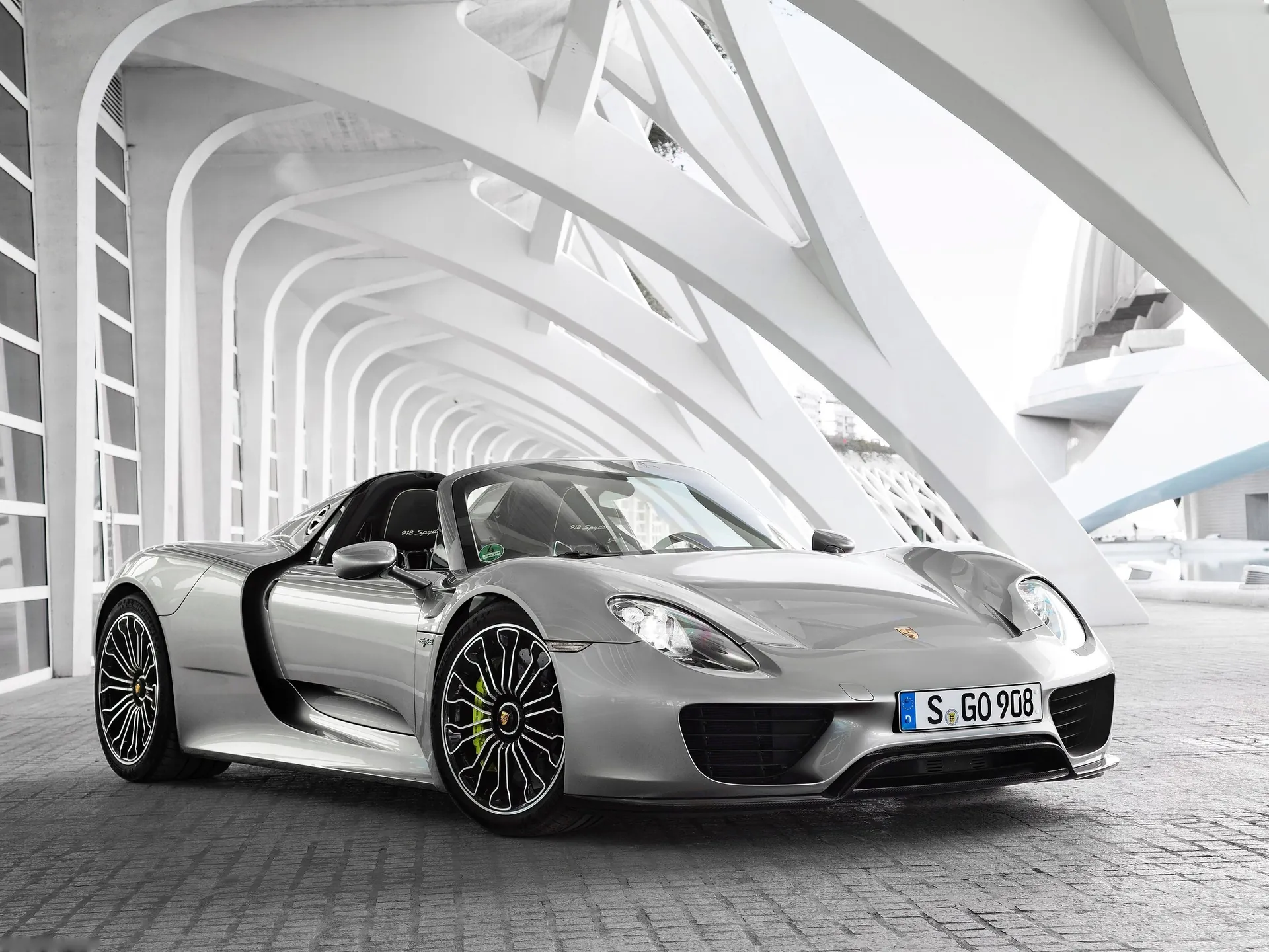 Porsche 918 Spyder (2015)