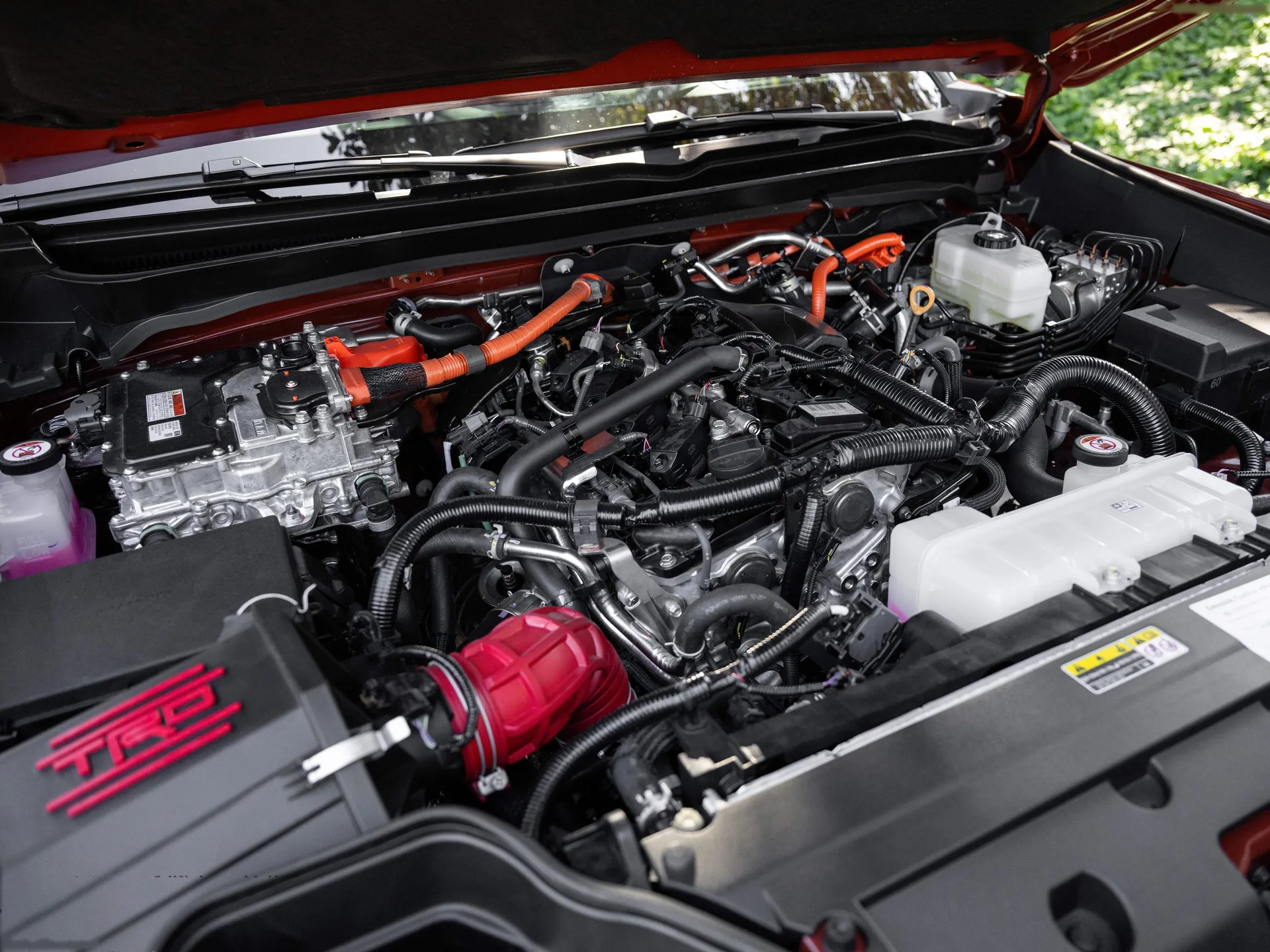 Toyota Tacoma i-FORCE MAX TRD Pro (2024) – motor