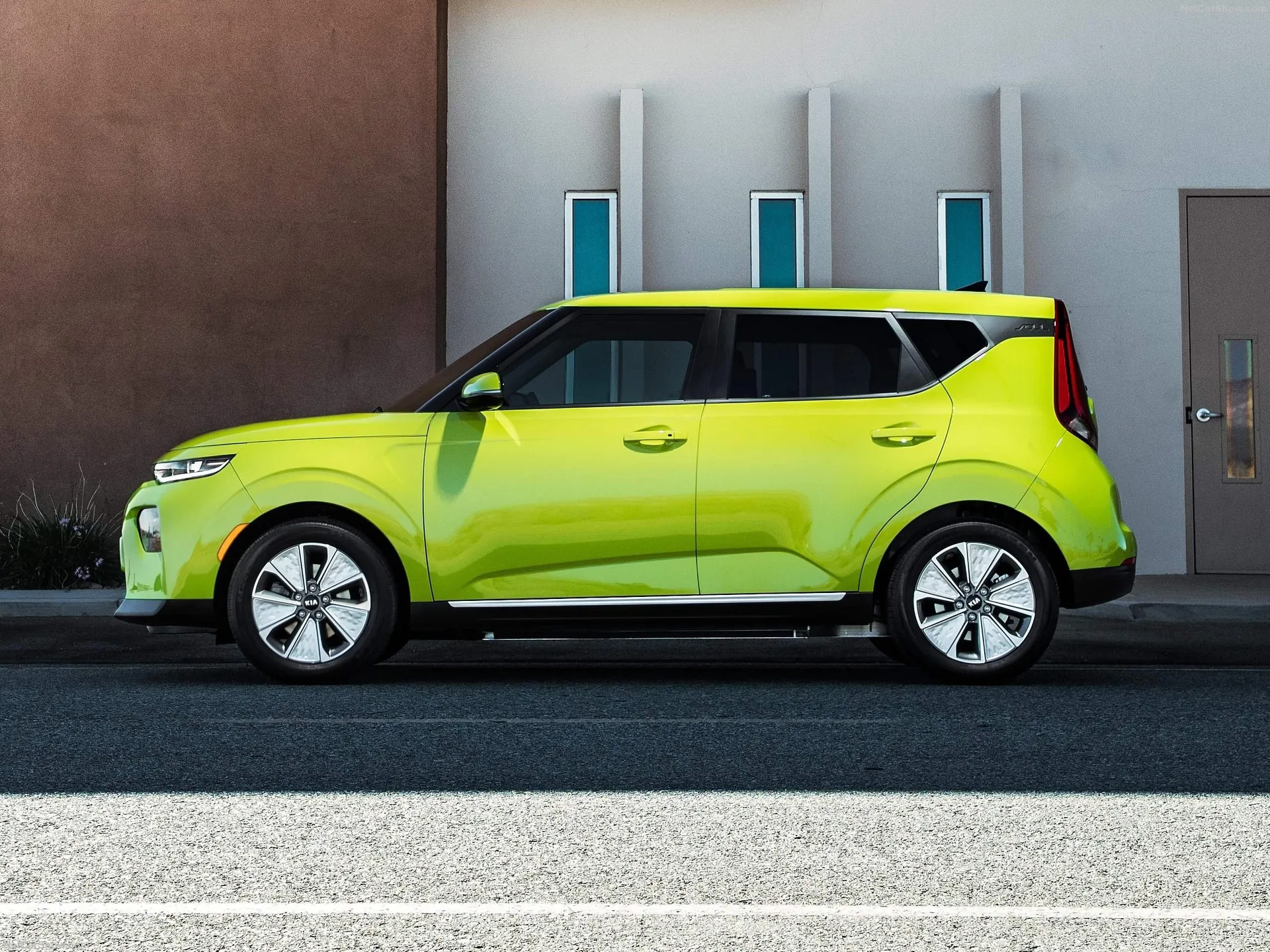 Kia Soul EV (2020) – boční profil
