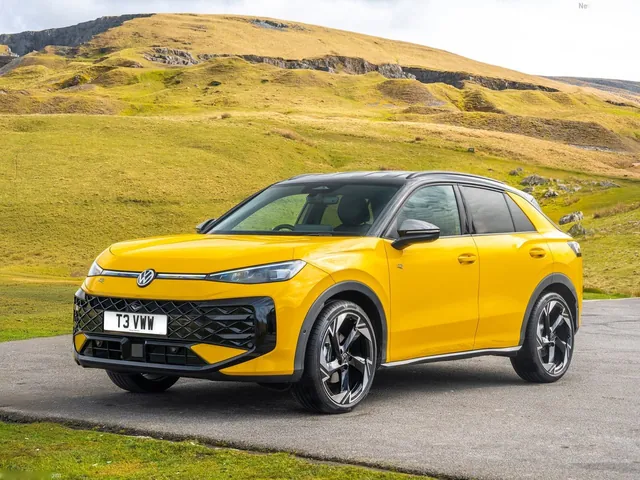 Volkswagen T-Roc [UK] (2026)