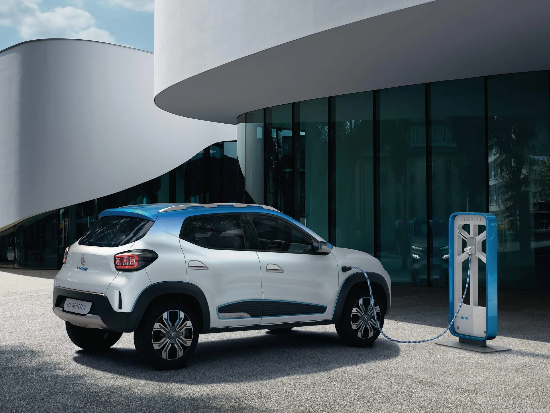 Renault K-ZE Concept (2018) – zadní tříčtvrteční pohled