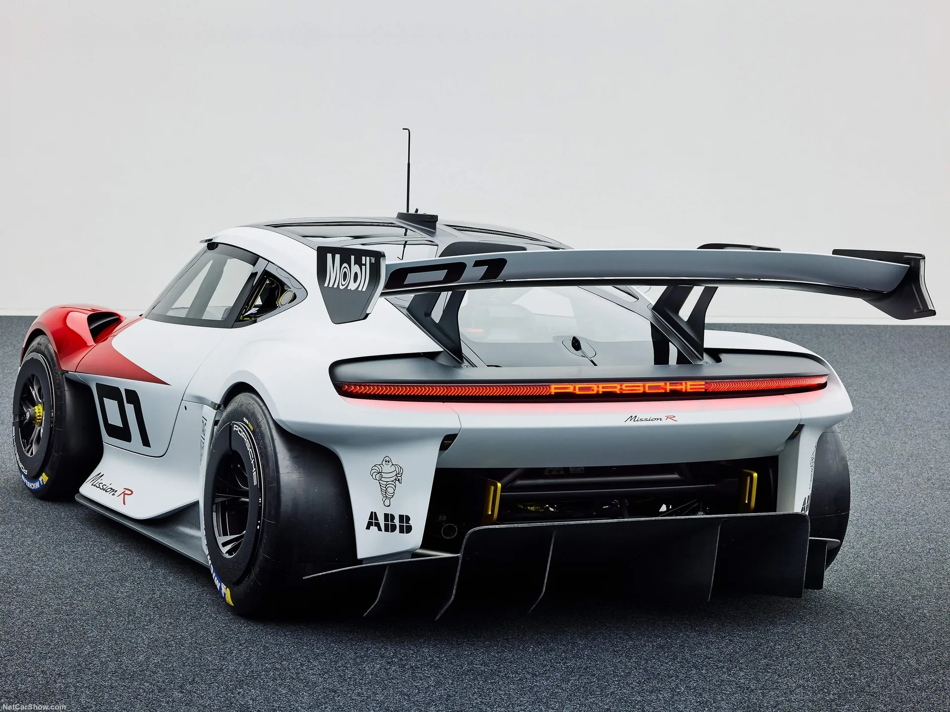 Porsche Mission R Concept (2021) - Rear Three-Quarter