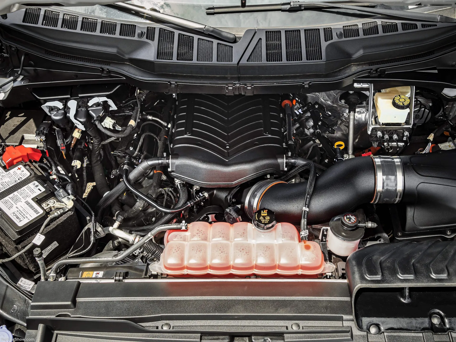 Hennessey Venom 775 F-150 (2021) – motorový prostor