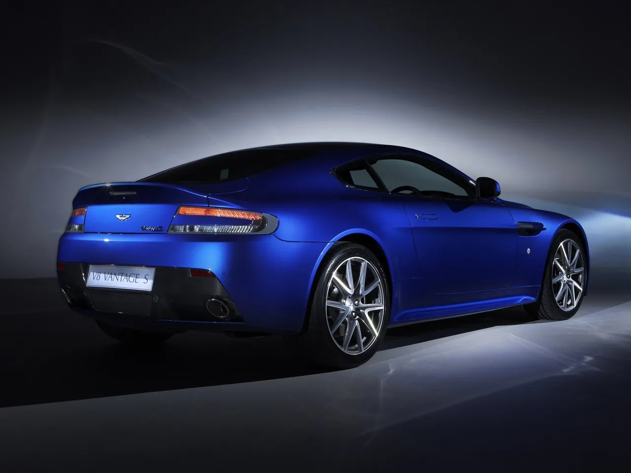 Aston Martin V8 Vantage S (2012) - Rear Three-Quarter
