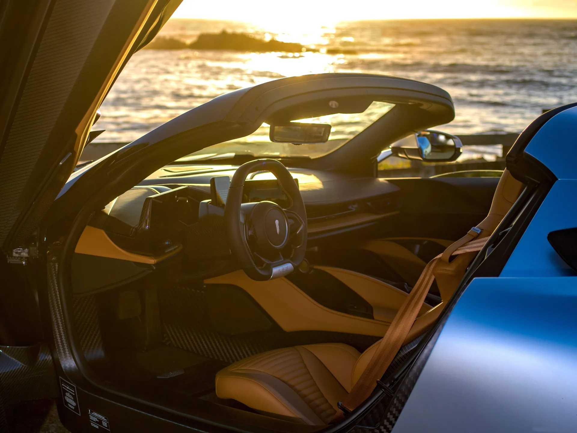 Pininfarina Battista Targamerica (2024) – interiér
