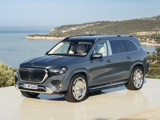 Mercedes-Benz GLS 680 Maybach (2027)