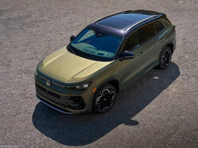 Volkswagen Tiguan SEL R-Line Turbo (2026)