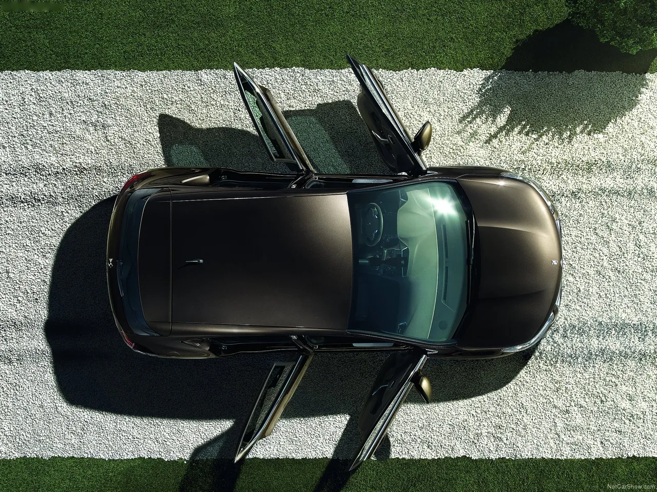 Citroen DS4 (2012) – pohled shora