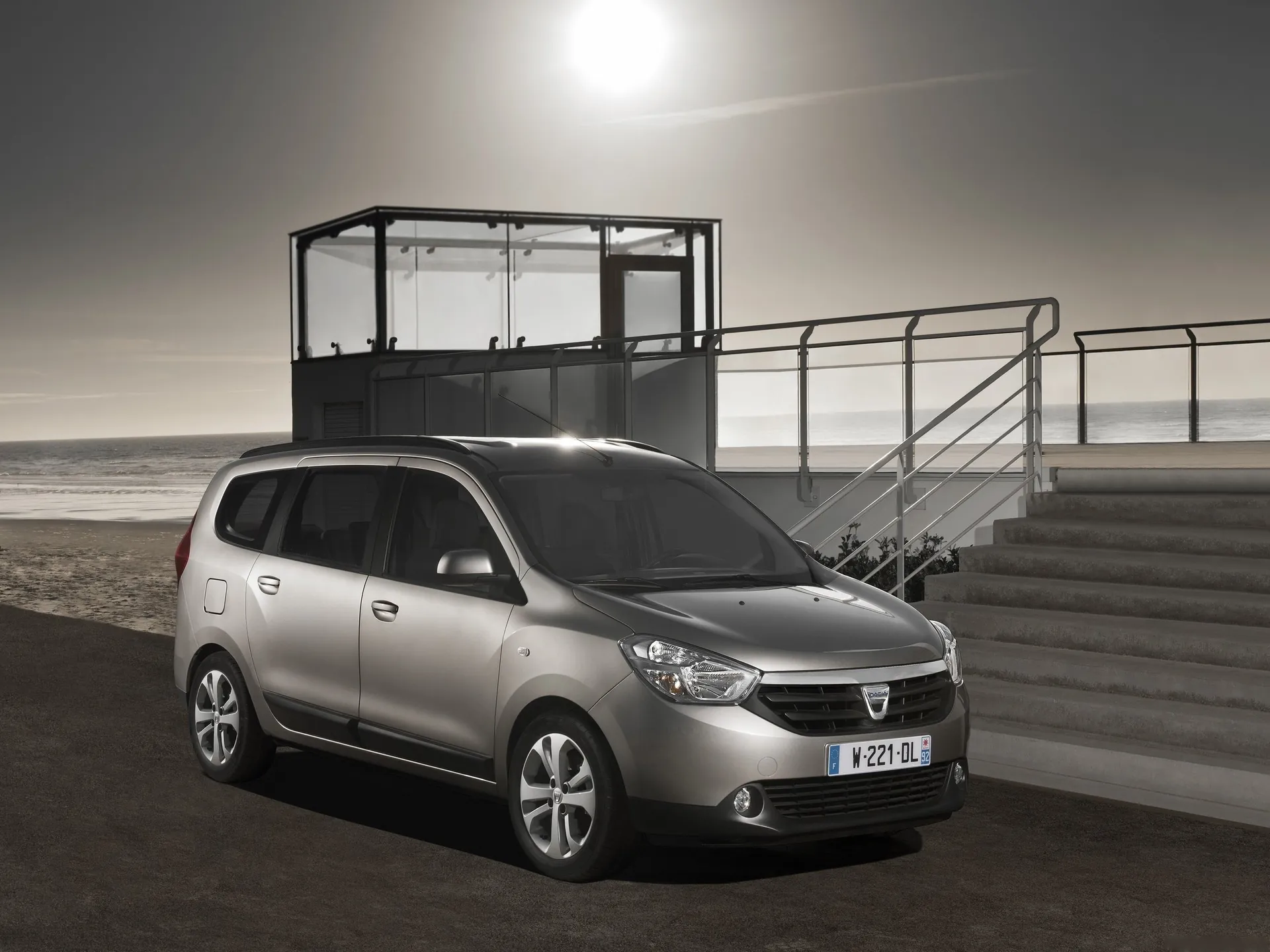 Dacia Lodgy (2013)