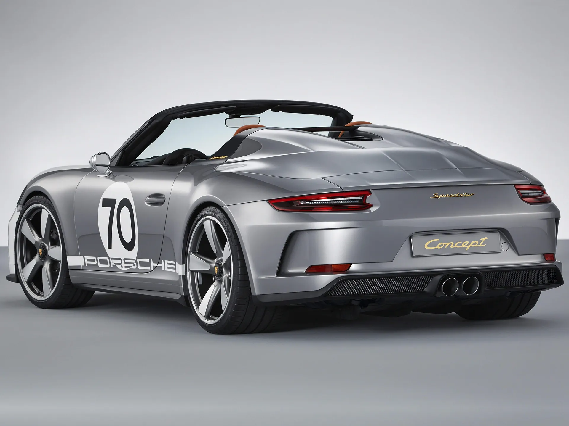 Porsche 911 Speedster Concept (2018) – zadní tříčtvrteční pohled